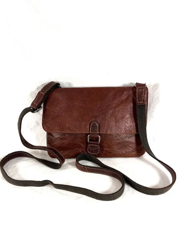 Voyager Leather Crossbody Bag - Image 2
